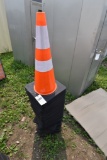 25 Construction Cones SOLD TIMES THE QUANTITY