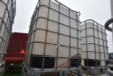 330 Gallon Liquid Tote