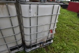 330 Gallon Liquid Tote