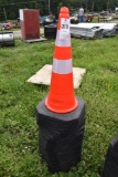 25 Construction Cones SOLD TIMES THE QUANTITY