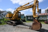 CAT 225 Excavator