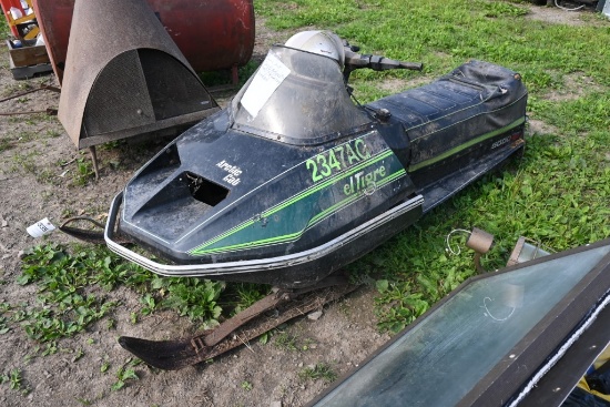 Artic Cat El Tigre 5000 Snow Mobile