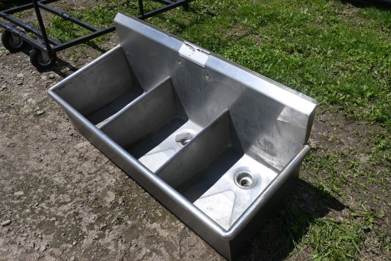 3 Bay Stainless Steel Sink