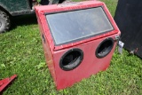 Central Pneumatic 30 Gallon Sand Blast cabinet