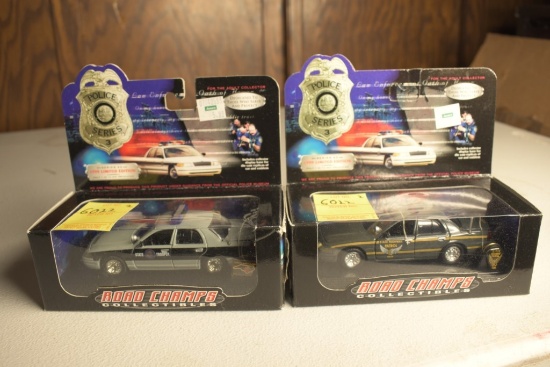 2 Road Champs 1:43 Scale State Trooper Car Replicas