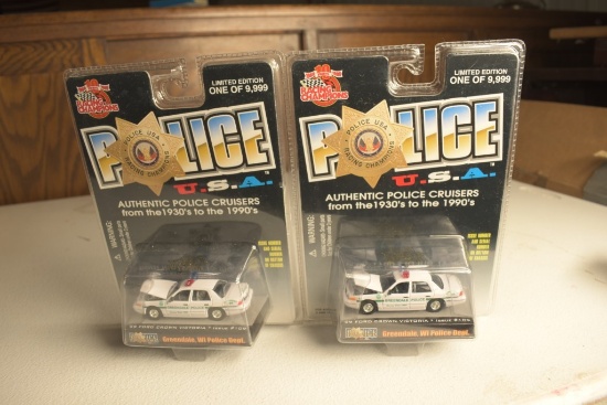 2 Racing Champions '99 crown Victoria Greendale, WI Police Department Cars