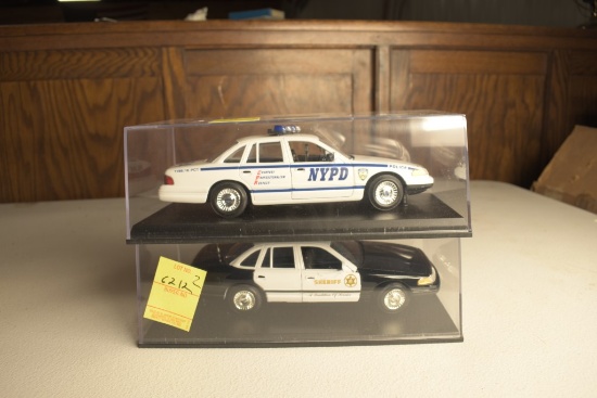 2 1:25 scale Police Car Replicas