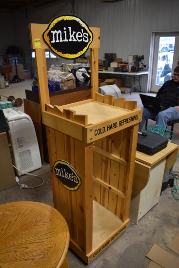 Mike's Hard Lemonade Stand