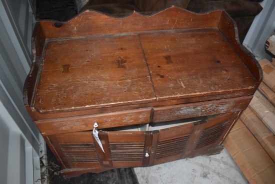 Flip Top Wash Stand