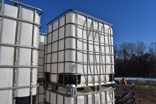 330 Gallon Liquid Tote