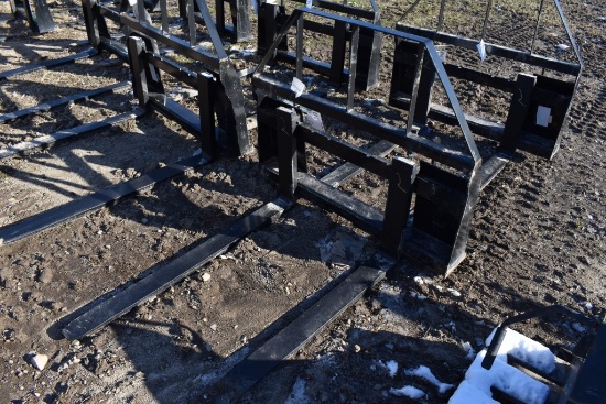 Agrokt Quick Attach 48" Pallet Forks