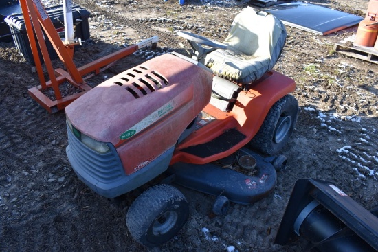 Scotts Lawn Tractor