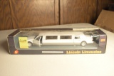 Lincoln Limousine 1:24 Scale Replica
