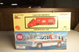 Racing Champions 1:64 scale MAC Tools Coin Bank and Gate Tow Truck Toy