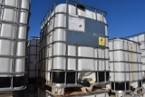 330 Gallon Liquid Tote