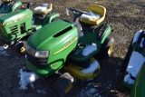 John Deere L100 Lawn Tractor