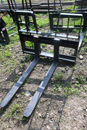 Kivel Quick Attach 48" Pallet Forks