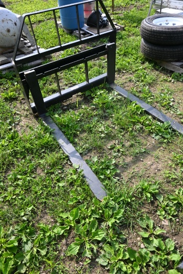 Kivel Quick Attach 48" Pallet Forks