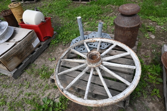 Pallet of Misc Antiques