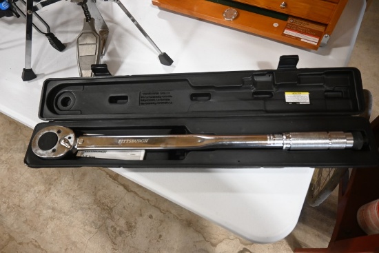 Pittsburgh 3/4" Drive Torque Wrench
