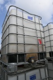 330 Gallon Liquid Tote