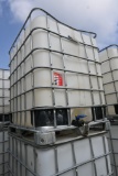 330 Gallon Liquid Tote