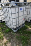 330 Gallon Liquid Tote