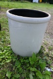 #25 Crown Crock