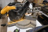 DeWalt Compound Miter Saw