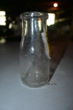 Noel Farms of East Aurora New York Half Pint Milk Bottle