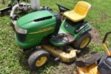 John Deere L130 Automatic Lawn Tractor
