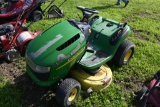 John Deere L100 5 Speed Lawn Tractor