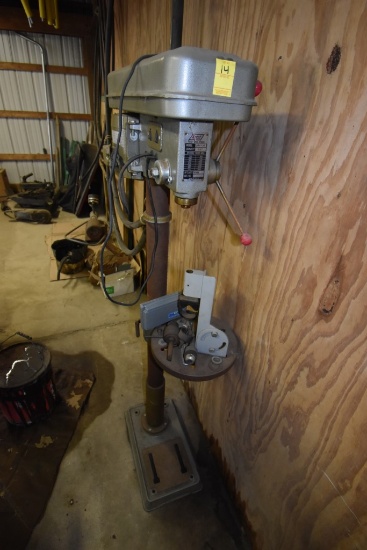 Ludell Model DPF-16 5/8" Drill Press
