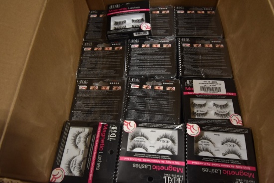 Box of Magnetic Eye Lashes