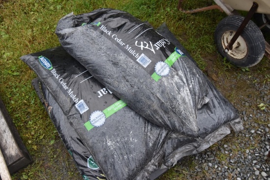 4 Bags Agway Black Cedar Mulch