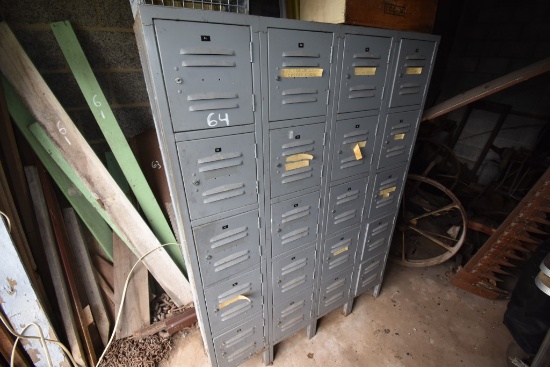 20 Compartment Locker