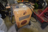 FMC Speedway 612 Battery Charger