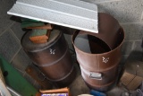 2 Metal Garage Cans