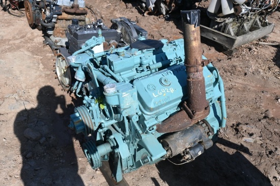 Detroit Diesel 6V71 Engine Take Out