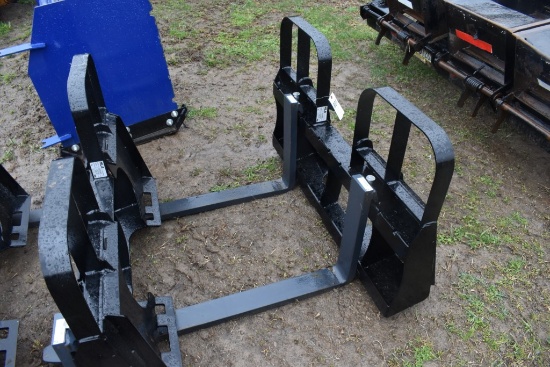 HLA Quick Attach 4200lb 48" Pallet Forks
