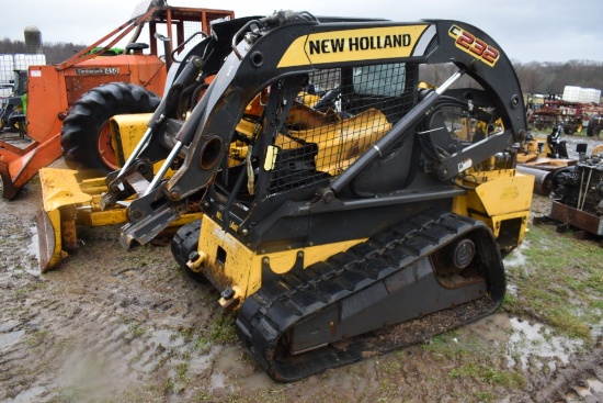 New Holland C232 Skid Steer with Tracks