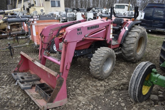 Mahindra 4110 Loader Tractor