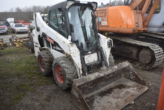 Bobcat S570 Skid Steer
