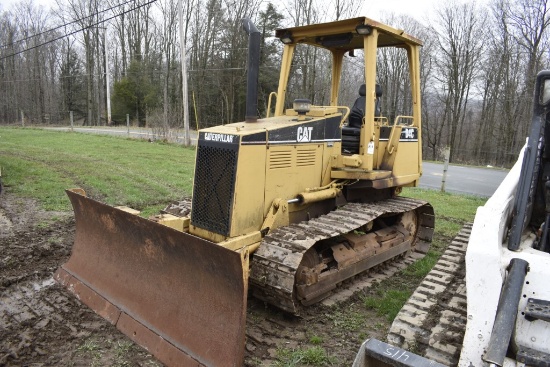 CAT D4C Dozer