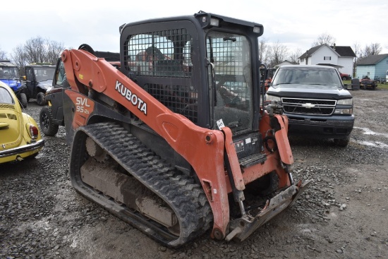 Kubota SVL95-2S Skid Steer with Tracks
