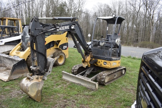 John Deere 27D Mini Excavator
