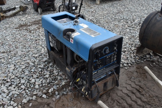 Miller Bobcat 225 CC/CV AC DC 8500 Watt Generator Welder