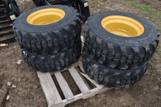 Set of 4 New Forerunner 12-16.5 Skid Steer Tires on 8 Lug Rims
