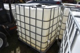 330 Gallon Liquid Tote