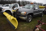 2001 GMC Sierra 2500HD Plow Truck